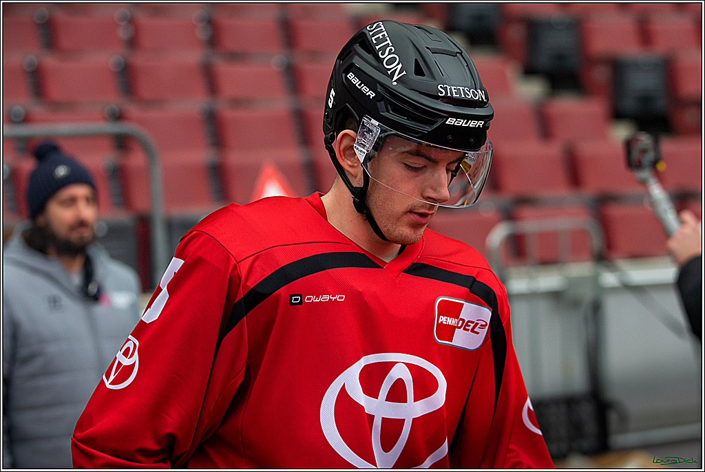 PENNY DEL; Koelner Haie Wintergame Training; Koeln, 02.12.2022